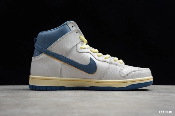 CZ3334-100 Sea High Lost SB Atlas (2020) at Nike Dunk 0727